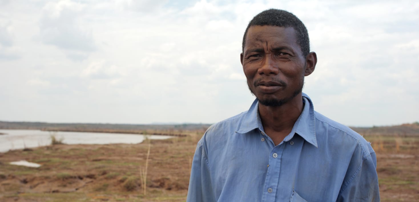 Mr. Damisoa, a 48-year-old man, was appointed by Mayor Johnson Hadjicosta of Tsaramandroso in April 2023 as the area manager of a 117-hectare resettlement site in Tsaramandroso, which is a municipality located in the Boeny region of northwestern Madagascar. As the area manager, his role is critical. He works directly with local authorities to address any issues that arise within the resettlement site. His responsibilities include regularly checking the condition of the 33 huts that make up the settlement and reporting any problems that may need attention. The site, under the guidance of Tsaramandroso's mayor, serves a crucial purpose. Governor Mokthar Andriatomanga of the Boeny region has also designated it as a pilot project to address the growing crisis of drought-induced displacement. The Antandroy people, who are particularly affected by this crisis, arrive in the region in large numbers. According to the governor, around 100 Antandroy people flee their homes each week to escape the devastating drought-induced famine that have gripped their ancestral lands in the southern Androy region of Madagascar.